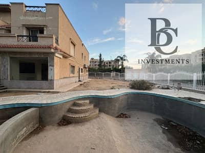 The largest and most distinctive villa in the Flowers Park compound for sale at the lowest price in the market