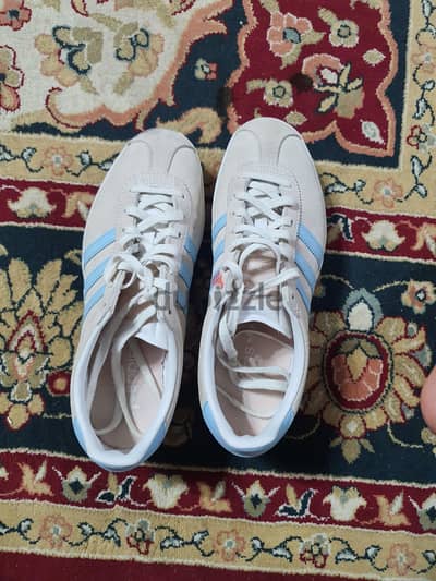 جزمه اديداس GAZELLE  UP W اصلي