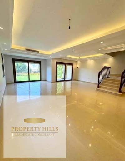 For selling villa in new cairo with private garden&roof