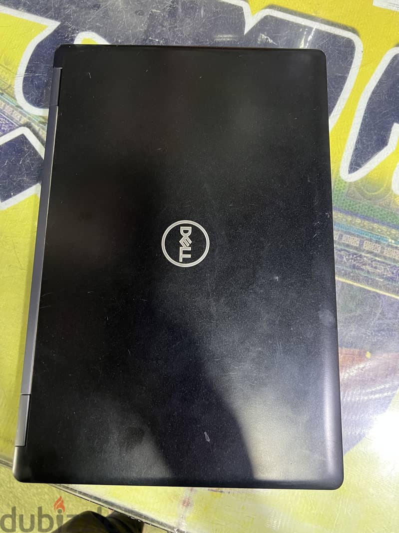Dell Latitude 5590 3