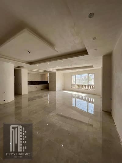 Fully finished 3-bedroom apartment with air conditioning units and a ready-to-use kitchen, in a prime location in Shorouk City.