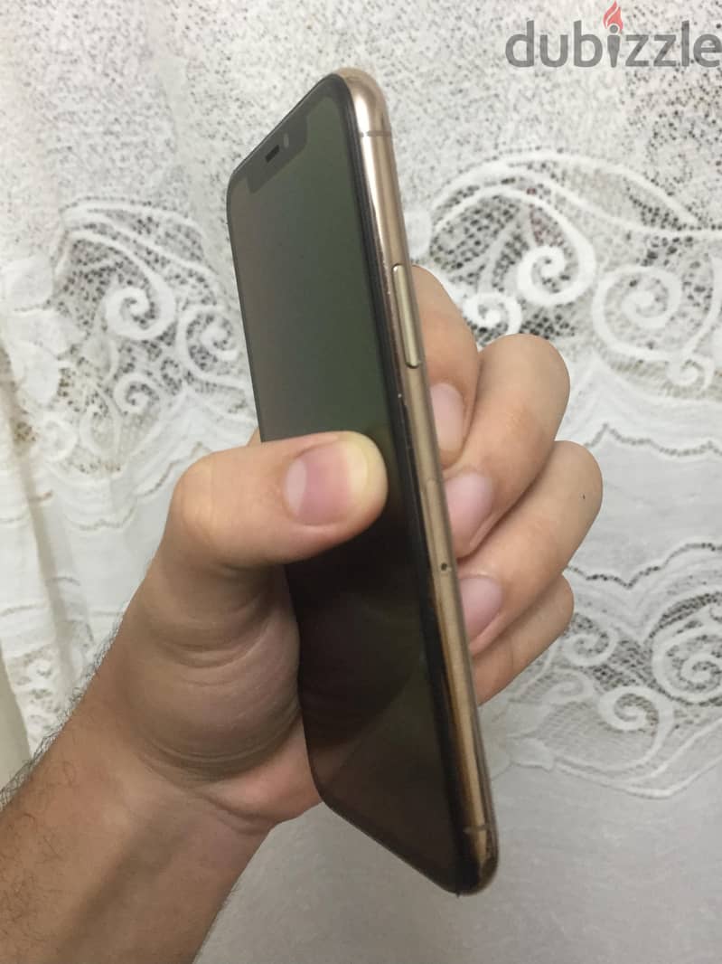 Apple - iPhone 11 Pro 2