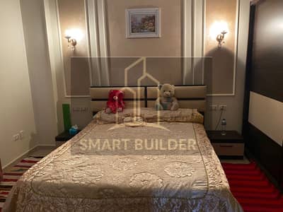 Fully Furnished Apartment in Compound Laila Al Tajamou' Al Awwal on Al 90 Street Directly Ultra-Super Lux Finishing with Furniture, Appliances, and Air Conditioning, Elevator