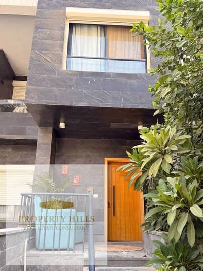 A villa with a large area will be delivered finished with air conditioners for a deposit of 6 million
