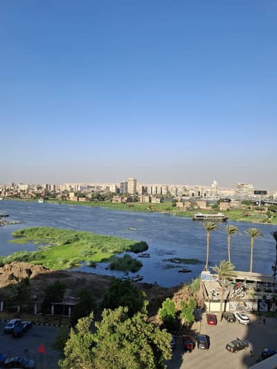 النيل مباشر شقة 163متر البحر الاعظم الجيزة كل الغرف الصالة ترى النيل