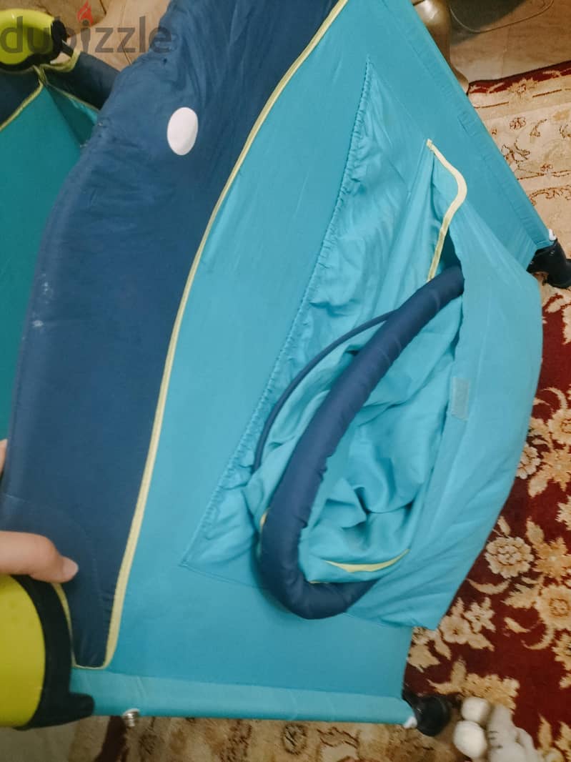 سرير اطفال 2