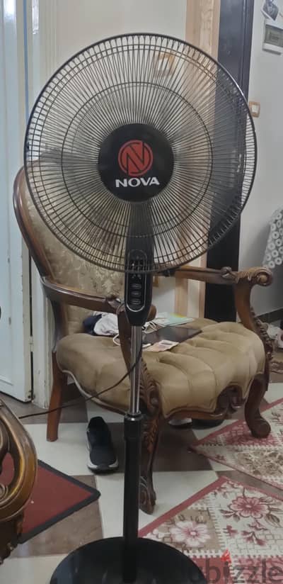 مروحه ستاند Nova
