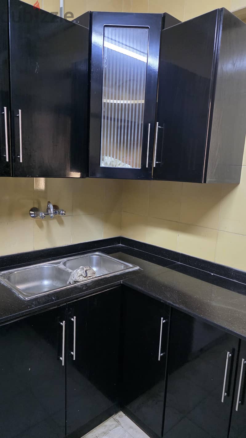 black kitchen مطبخ 3
