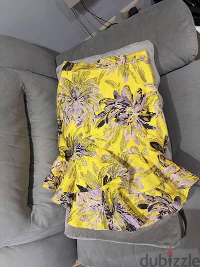 Bebe skirt new