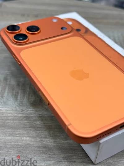 آبل - آيفون 17 برو ماكس