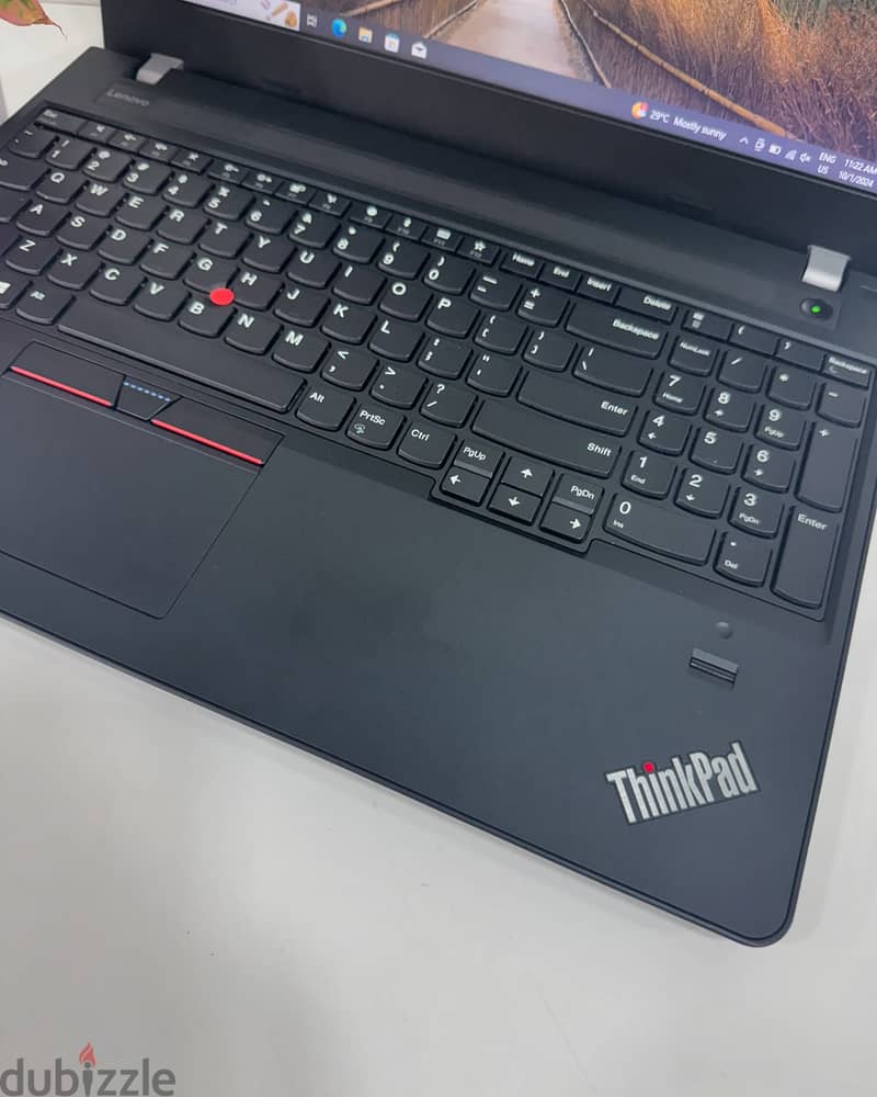 Lenovo Thinkpad E570 1