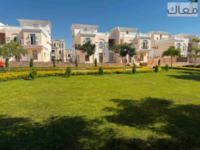 Twin House 310م في Granville R5 | تشطيب Ultra Super Lux | تقسيط حتى 12 سنة