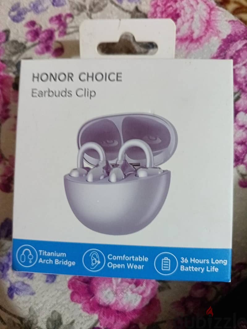 Honor Choice Earbuds clip 1