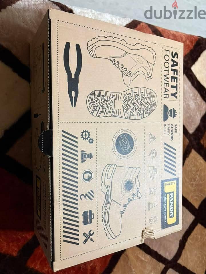 Panda Safety Shoes 1