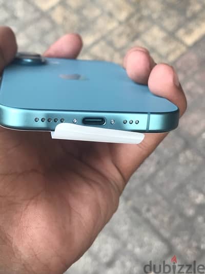 iPhone 16