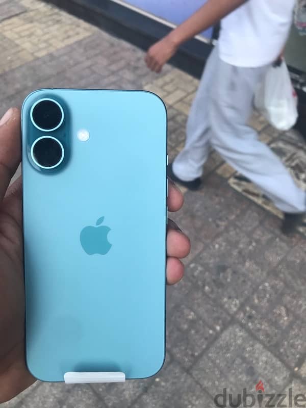 iPhone 16 1