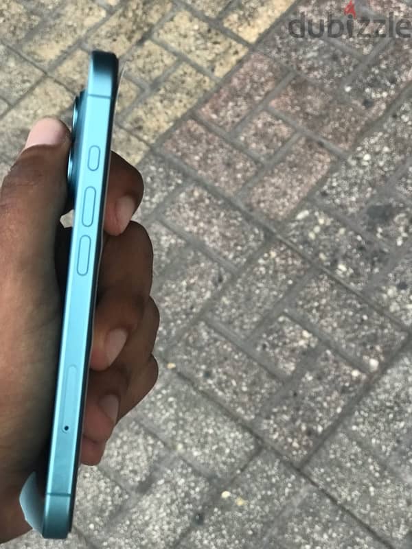 iPhone 16 5