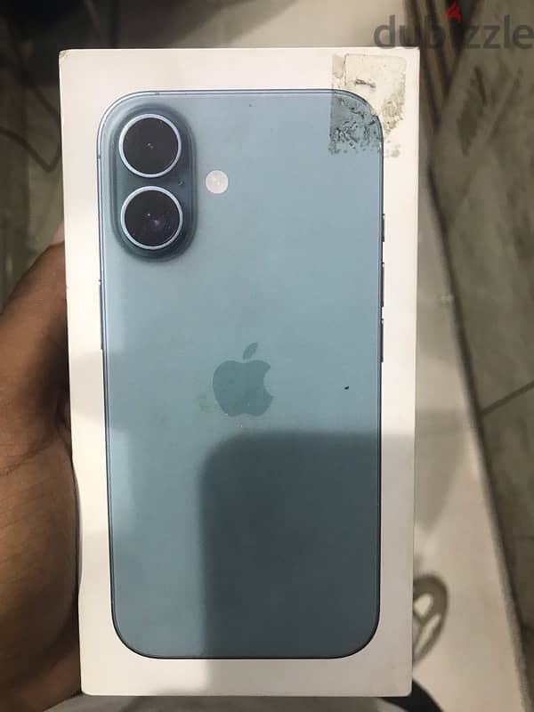 iPhone 16 6