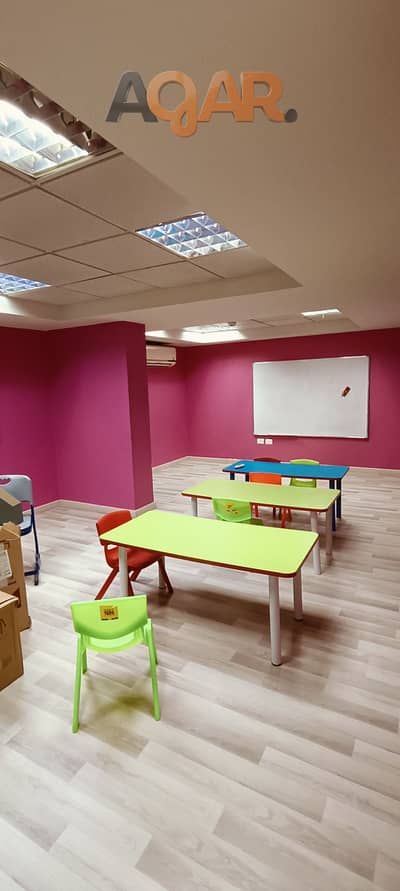 For rent nursery 300 meters on the ground floor with a private entrance and garden