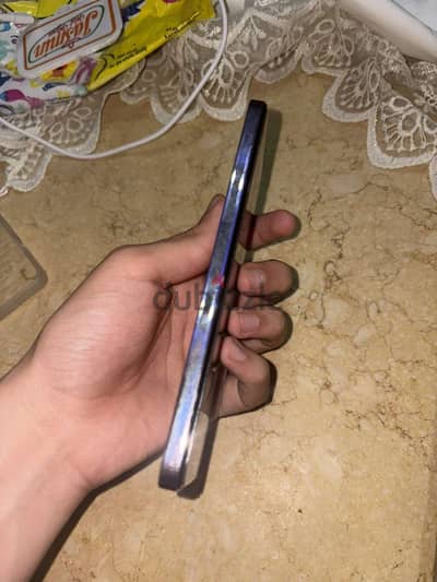 اوبو رينو 12 اف