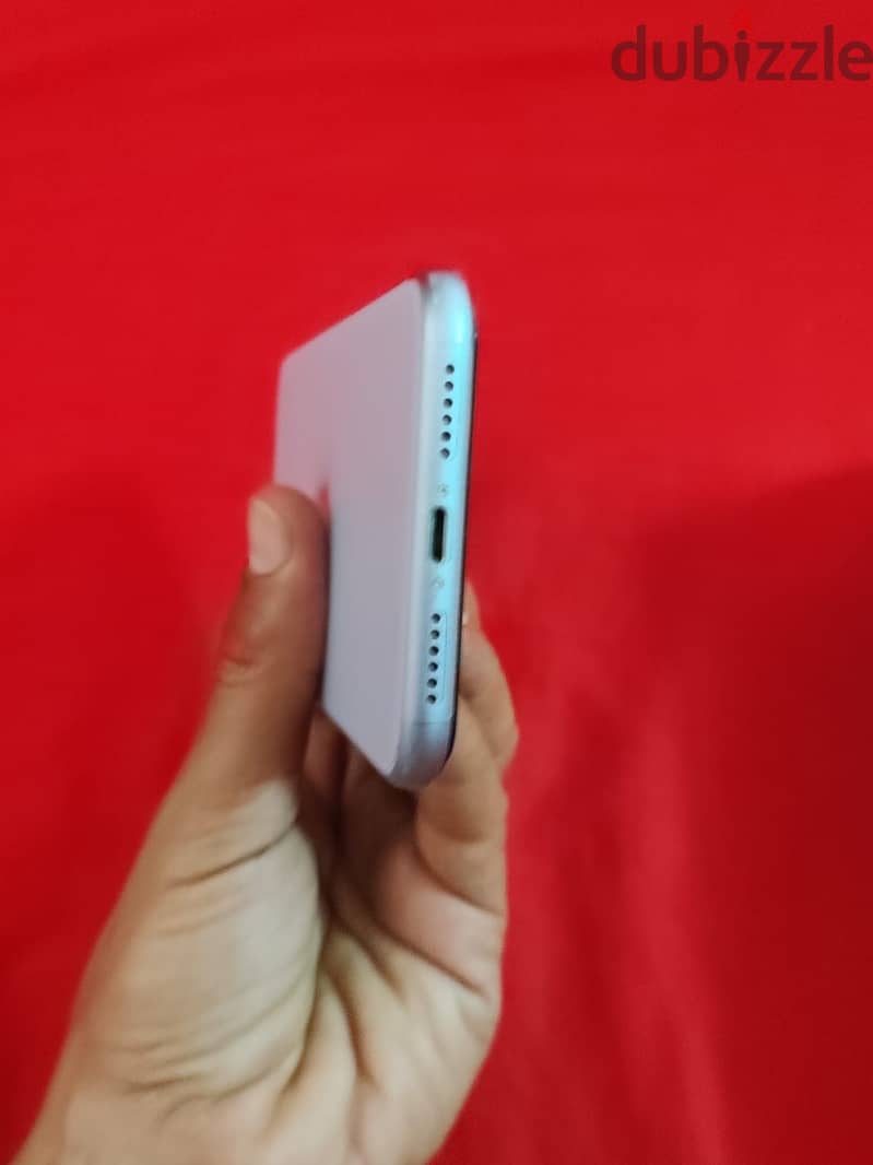Apple - iPhone 11 7