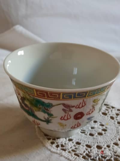 ceramic noodle bowl