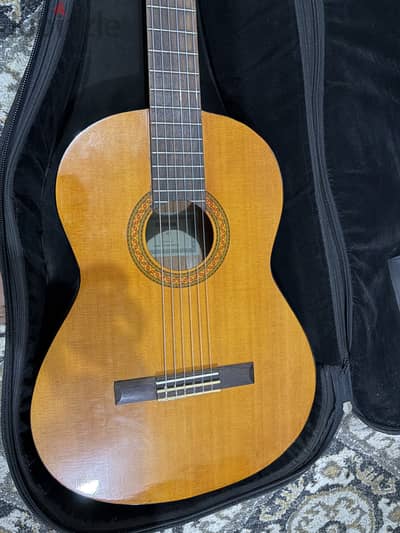 Yamaha C40