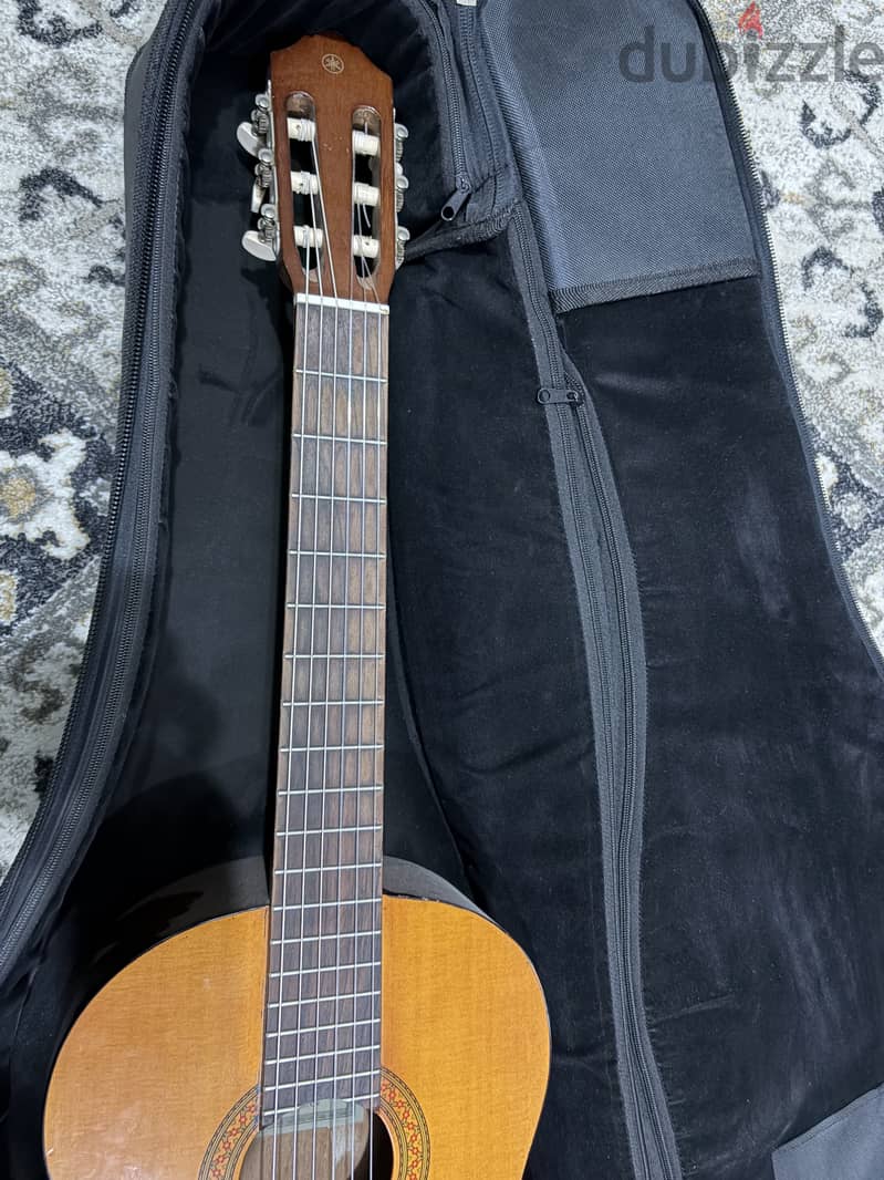 Yamaha C40 1
