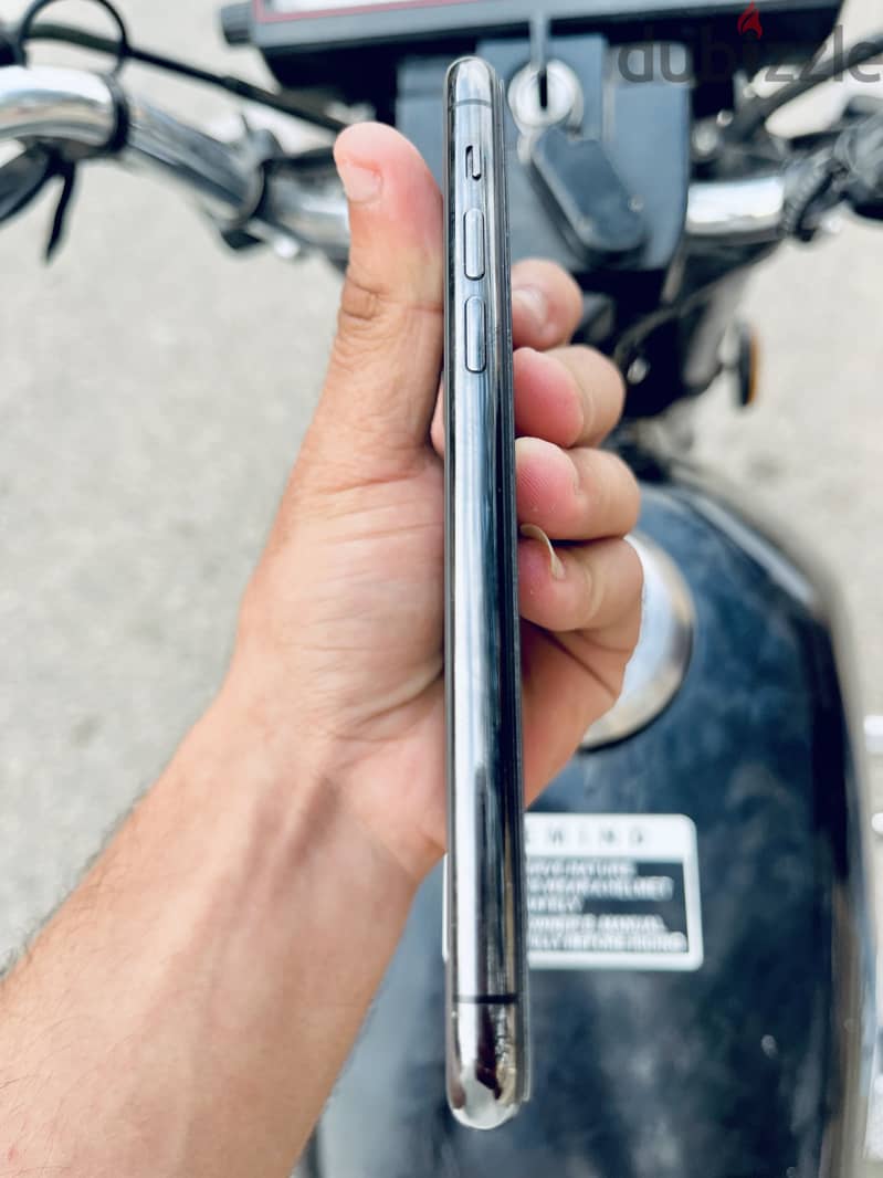 Apple - iPhone 11 Pro 5