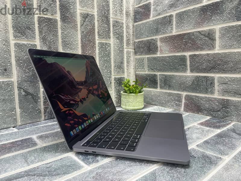 MacBook Pro 13” – 2017 2