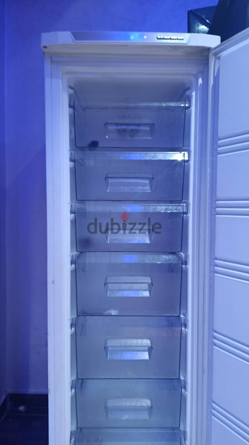 ديب فريزر 1