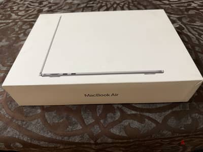MacBook Air M3 13-inch