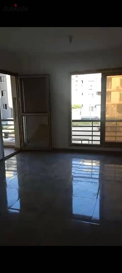 Apartment for rent unfurnished in Janna October Compound