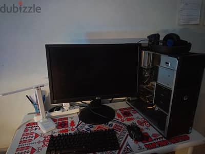 كمبيوتر HP Z620 للبيع