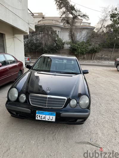 مرسيدس بنز اي 200 2000