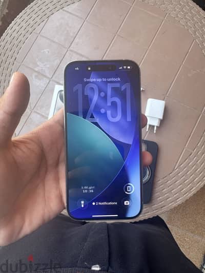 آبل - آيفون 15 برو