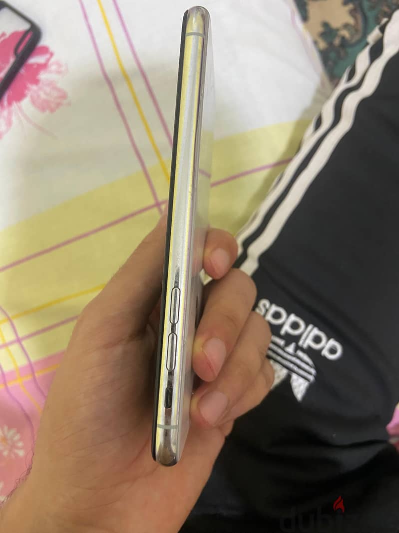آبل - آيفون اكس 2