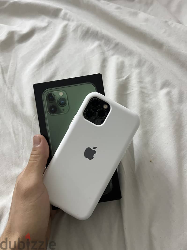 Apple - iPhone 11 Pro 5
