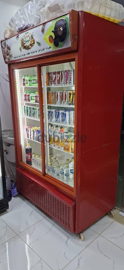 ثلاجة بحالة ممتازة