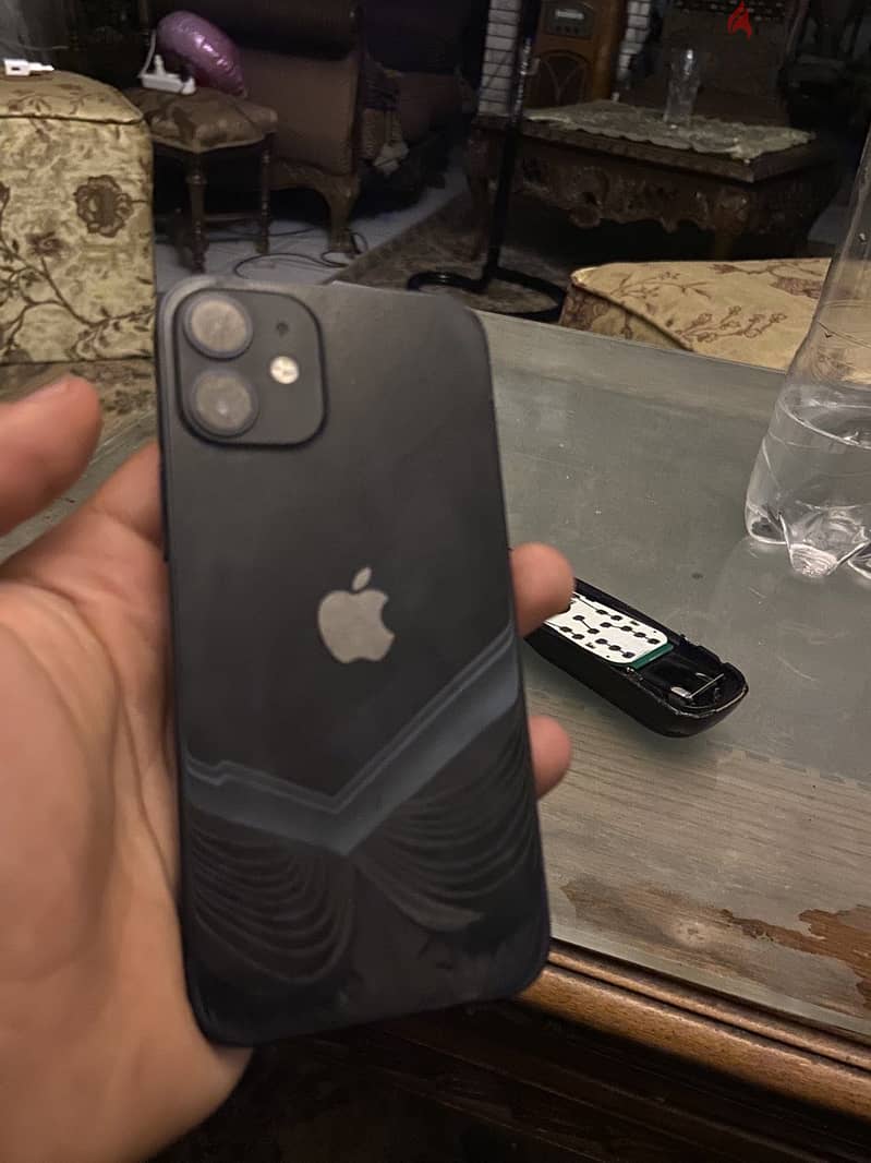 Apple - iPhone 12 mini 1