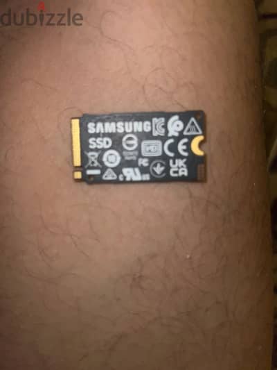 Ssd بسعر ممتاز استعمال لمدة شهر واحد و معايا فاتورة اللابتوب