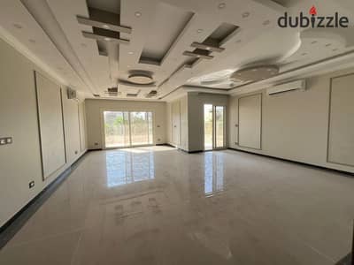 فيلا للبيع فى ذا كراون بالم هيلز أكتوبر Villa for Sale – The Crown, Palm Hills