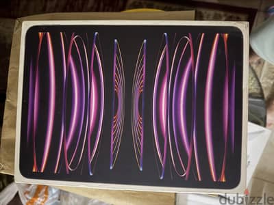 iPad Pro 11 inch 4th Generation 128 GB with Magic Keyboard and Pencil