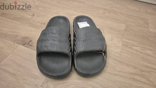 Original Adidas Adilette 22 unworn size 42