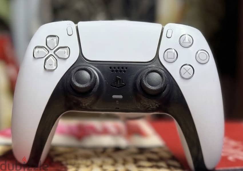 2 ps5 Controller 1