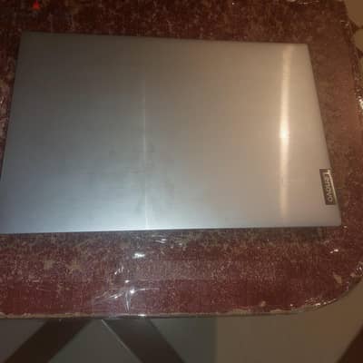 للبيع: لاب توب Lenovo IdeaPad – حالة ممتازة وسعر لقطة