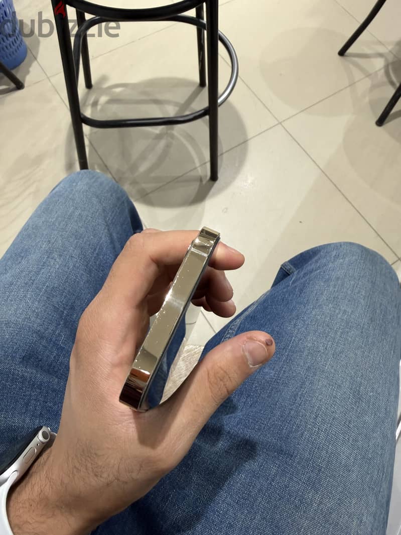 Apple - iPhone 12 Pro 1