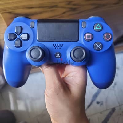 دراع PS4 أصلي DualShock 4