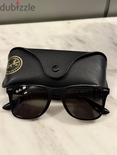 Ray-Ban Wayfarer Liteforce