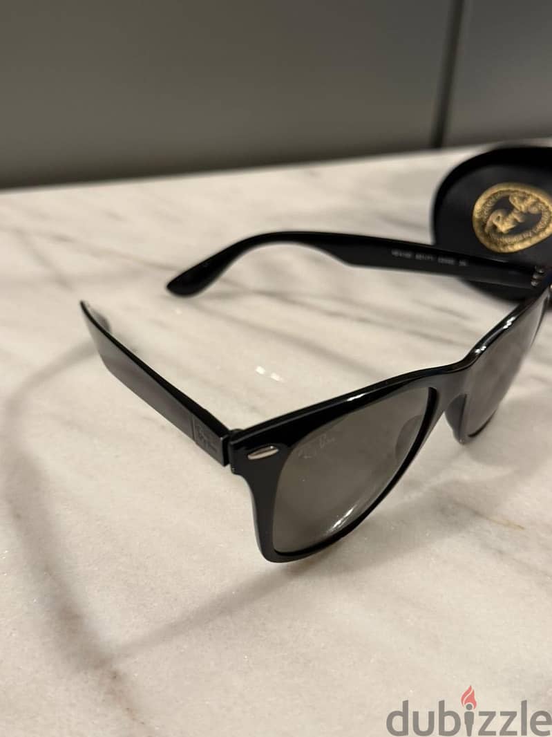 Ray-Ban Wayfarer Liteforce 3
